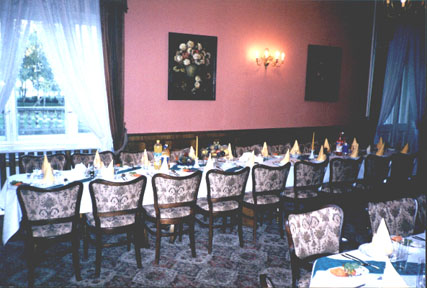 http://www.odkryjpolske.pl/admin/datastore/upload/place/286_restKobylniki.jpg