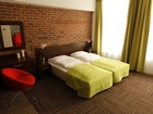 http://www.odkryjpolske.pl/admin/datastore/upload/place/2_room_artus_s.jpg
