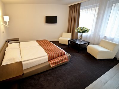 Platinum Palace Apartments