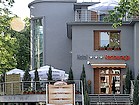 http://www.odkryjpolske.pl/admin/datastore/upload/place/a_front_szara_willa_opole_small.jpg