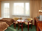 Hotel Senator