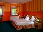 Hotel Bugatti #3