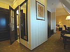 http://www.odkryjpolske.pl/admin/datastore/upload/place/d_room_president_small.jpg