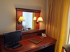 http://www.odkryjpolske.pl/admin/datastore/upload/place/hotel_senator_kat_rom1_s.jpg